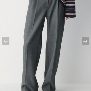 Aritzia Effortless Pants (Re)essential in Heather Charcoal